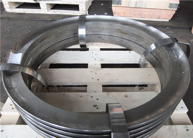 F304 ASTM / ASME-2013 SA182-F182 Solution d'anneau forgé en acier inoxydable Traitement thermique Finition de l'usinage