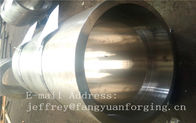 Les pièces forgéees S355J2, vesel de l'acier au carbone S355J2G3 de pression ont forgé l'anneau en acier