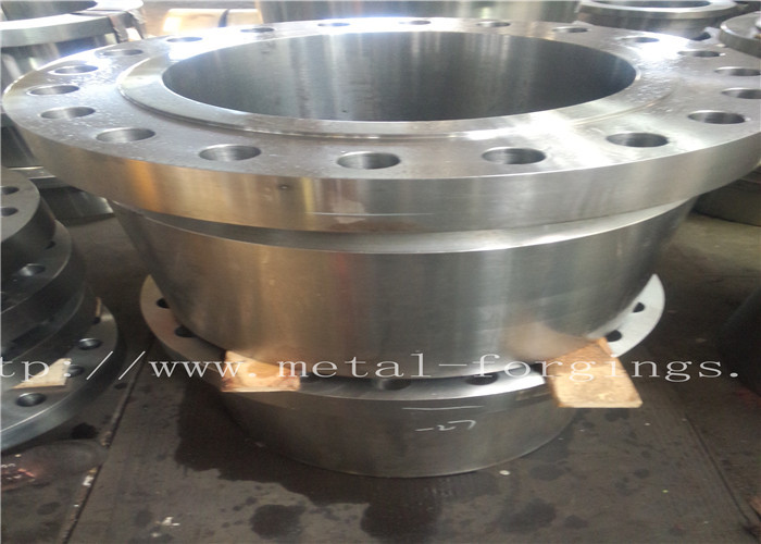 Forgeage de brides en acier au carbone Q + T Traitement thermique PN250 Classe 1500 WN RTJDN100 NPS4&quot; DN150 NPS6&quot; DN300